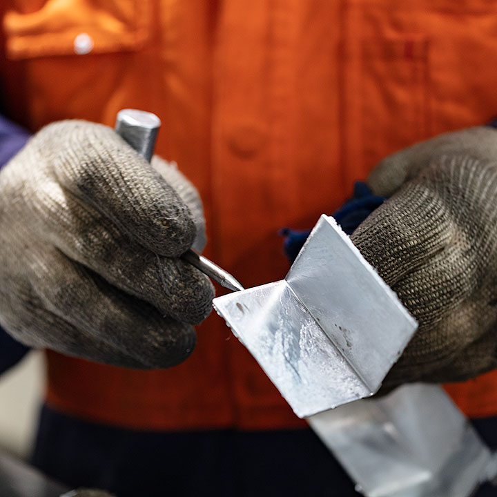 Die Casting Process Trimming